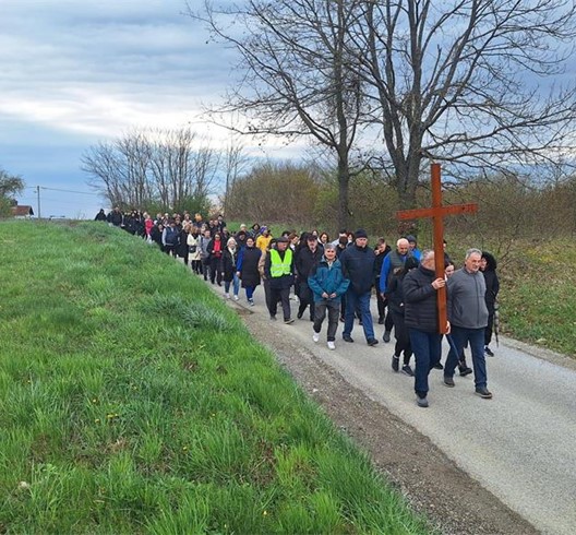 ​Održan tradicionalni križni put kroz Župu Bezgrešnog začeća BDM u Soblincu